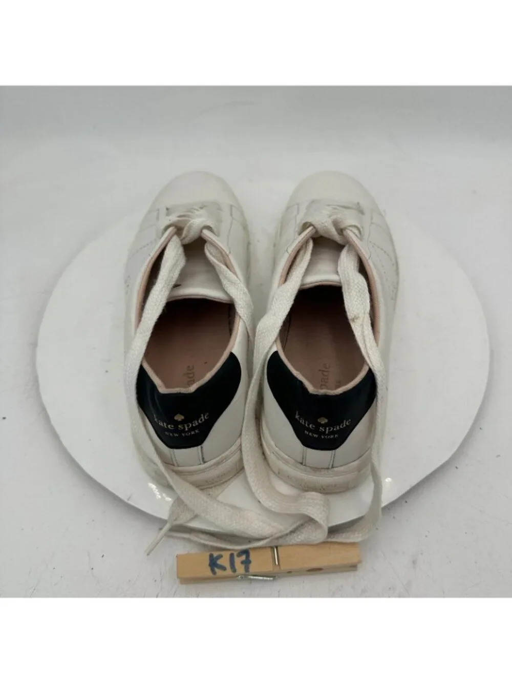 Kate Spade Angelise Women Size 7.5B White Leather Silhouette Casual Shoes